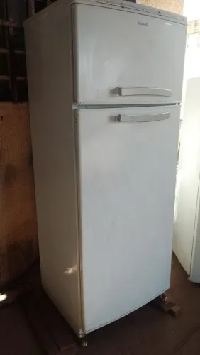 Geladeira duplex em ótimo estado