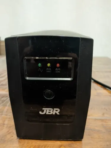 Nobreak JBR Guard 800VA - 120V (BATERIA PRECISA TROCAR)