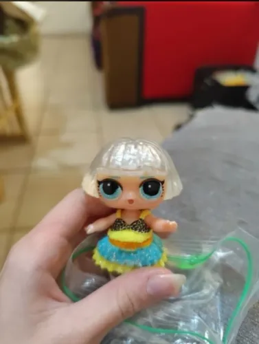 lol surpresa lights glitter series dancebot