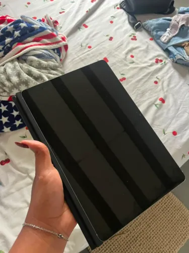 Tablet Samsung S10fe semi novo