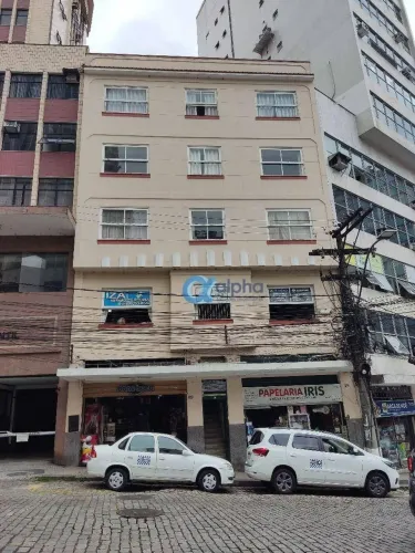 Sobreloja à Venda no Coração do Centro Histórico de Petrópolis/RJ