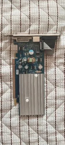 Placa video geforce 7200GS 256 megas