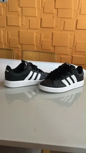 Tênis Unissex adidas Grand Court Base 3.0