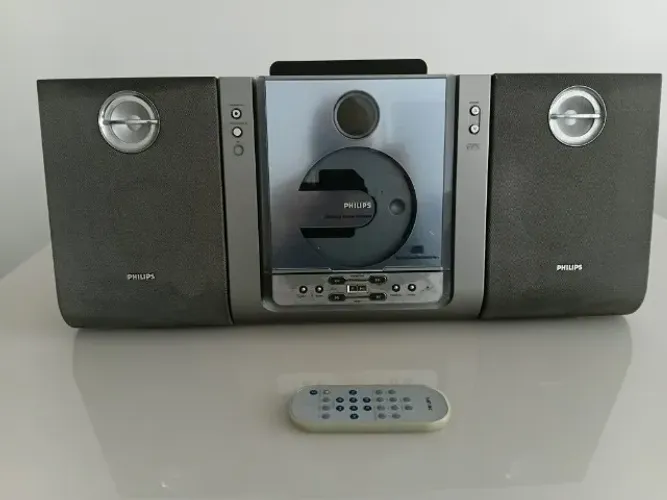 Micro System Philips MCM240 (Para Conserto / Retirada de Peças) + Controle Remoto