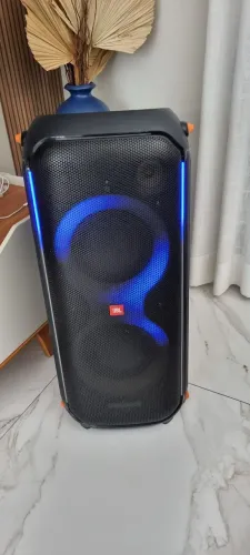 Caixa de som jbl partybox 710