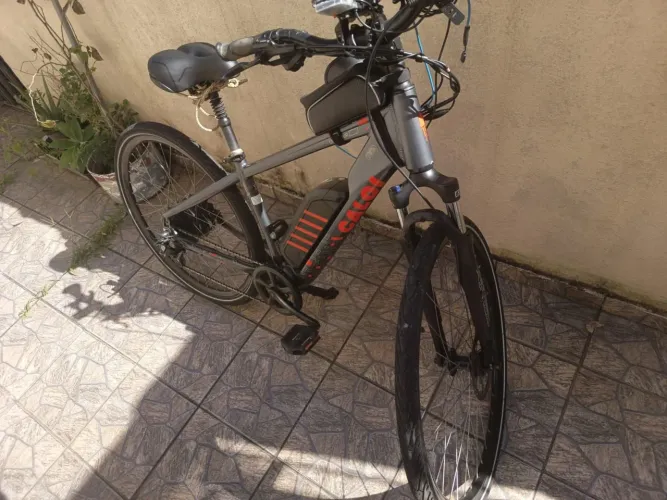 Bicicleta elétrica Caloi E-Vibe City Tour