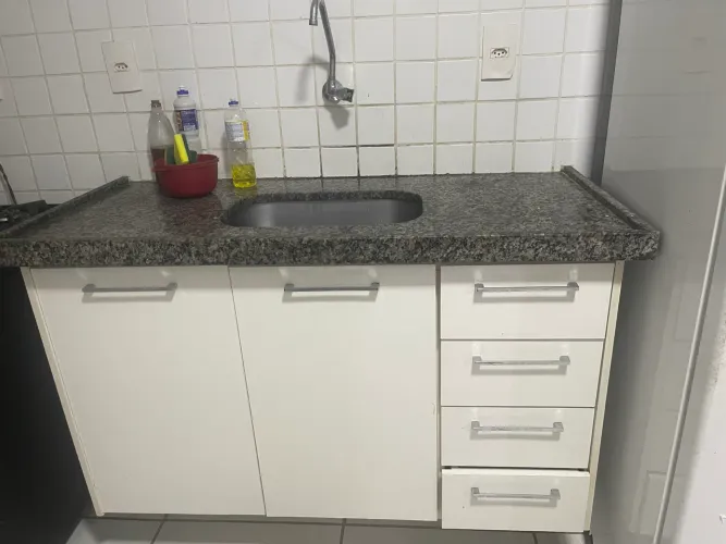 Pia com armário