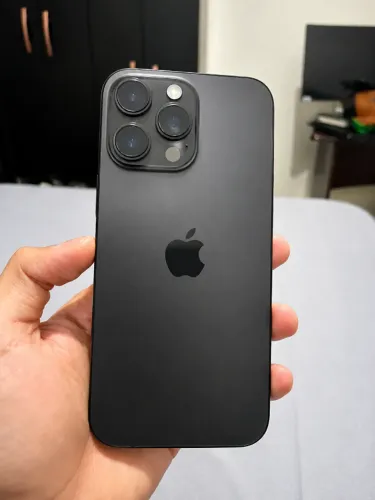 iPhone 16 Pro Max 256GB Preto Titânio | Estado de Novo | Único Dono | Caixa Original