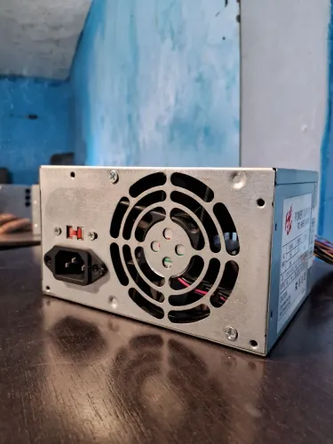 VENDO ou TROCO FONTE 450W 