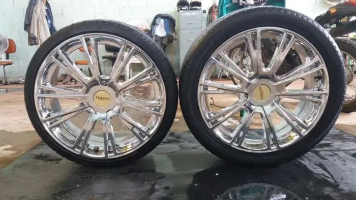 Rodas Cromadas Aro 20  ( 4 Furos)