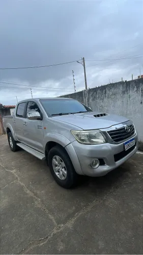 Toyota Hilux CD D4-d 4X4 3.0 TDI Dies. Mec. 2013