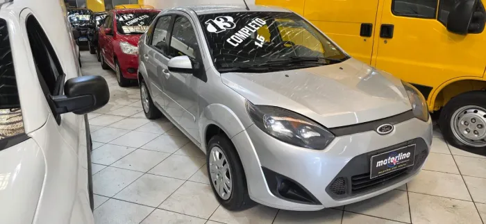 Ford Fiesta Sedan SE 1.6 8V Flex 4P 2013