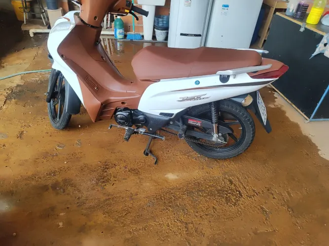 Moto muito boa *