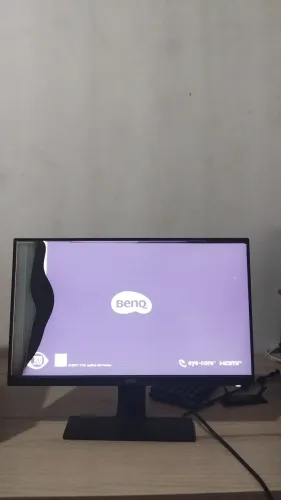 Monitor BenQ GW2480T Liga e Dá Imagem - Com Defeito na Tela
