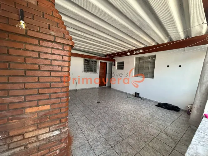 Sobrado em frente ao Parque São Domingos e à 300 metros da Avenida do Anastácio