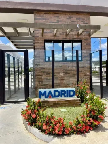 Condominio Madrid Pronto para Mora - Apartamanto - 2/4 - Bairro Mangabeira