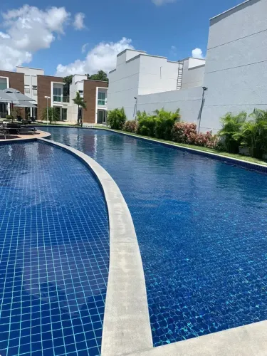 CASA A VENDA NO BENVINDA CLUB EUSÉBIO CONDOMINIO FECHADO