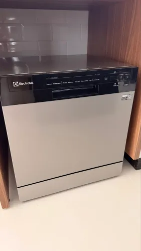 Máquina de lavar louça Electrolux LS08E