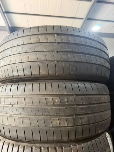 Pneus 235/55/19 marca Dunlop