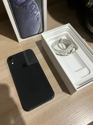 iPhone XR 64gb