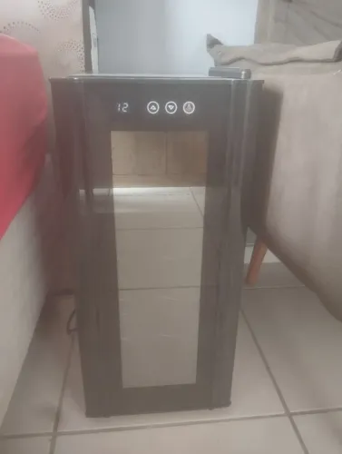 Adega climatizada Brastemp 