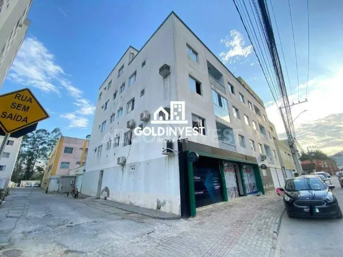 Sala comercial com 40m² no CENTRO de Brusque!!!