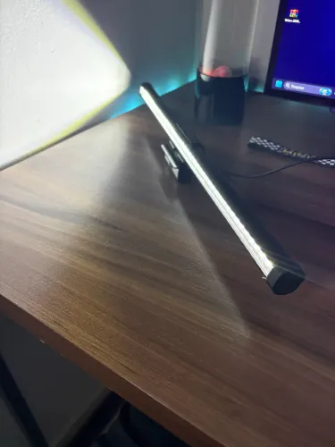 Lightbar com RGB para Monitor