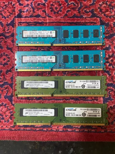Vendo Memória DDR 3 4gb