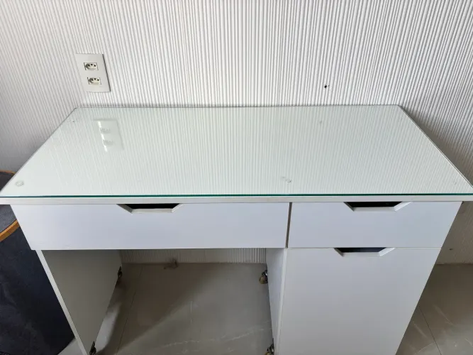 Escrivaninha para escritorio