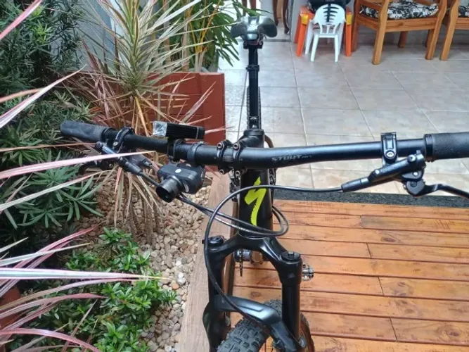 Bike Specialized Chisel + Kit XT Shimano + amortecedor Rock chock