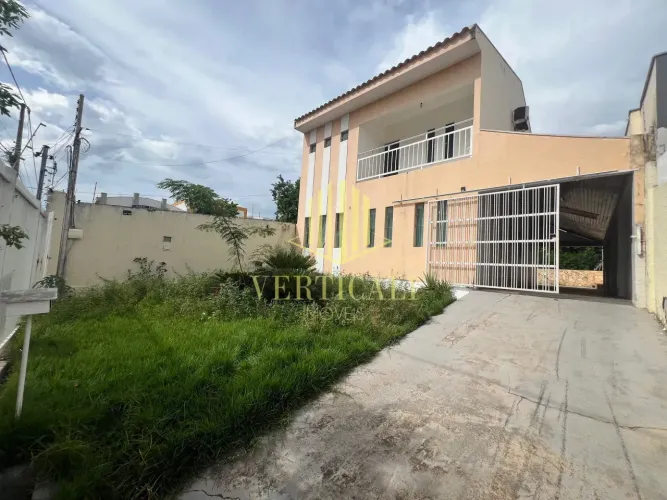 Sobrado à Venda, 232m², Dom Aquino, Cuiabá, MT