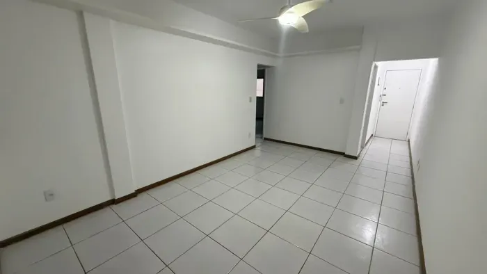 Imóvel para aluguel possui 70 metros quadrados com 2 quartos em Jardim da Penha - Vitória
