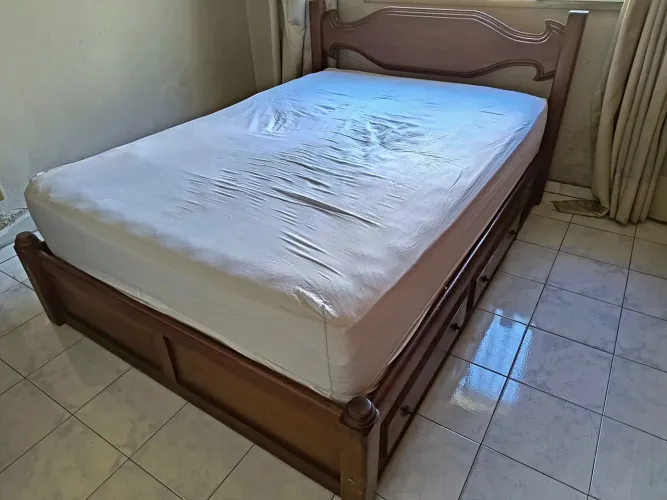 Cama Casal Madeira Maciça com 4 Gavetões