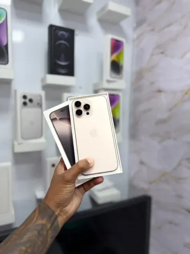 IPHONE 16 PRO MAX 256GB<br>R$ 5.899,00