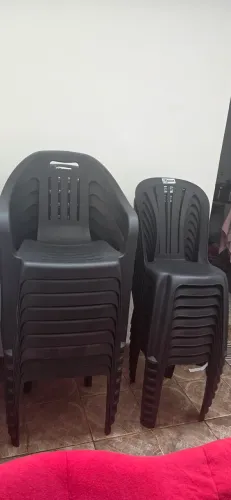 Aluga-se Cadeiras para Festas