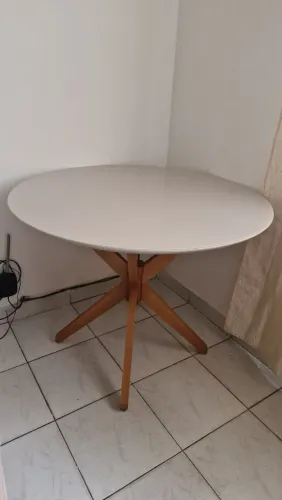 MESA DE JANTAR DE 4 CADDIRAS