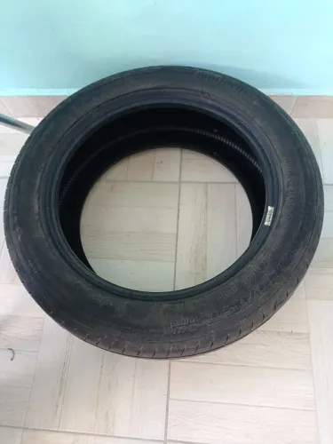 Vendo kit dois pneus aro 17 215 55.