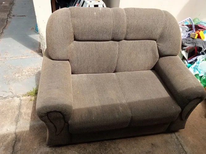 Sofá 2 lugares 