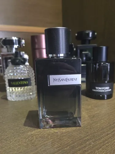 Perfume Yves Saint Laurent 100 ml