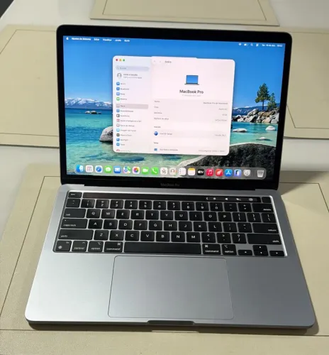 MacBook M2 Pro