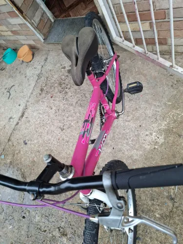 Bicicleta aro 24 feminina