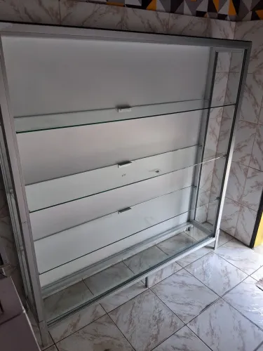 Vitrine, 1,50 X 1,50