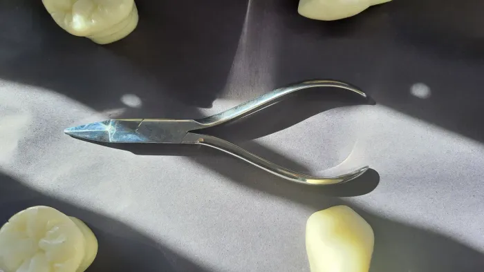 Alicate Ortodôntico Bico Chato 121 -Golgran/dentista/odontologia