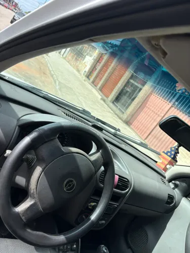 Chevrolet Corsa Hatchback 1.0 MPFI 8V 71cv 5P 2003