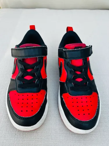 Tênis Nike TAM 30