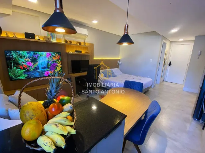 Studio semi-mobiliado em Cacupé por apenas R$ 550.000,00