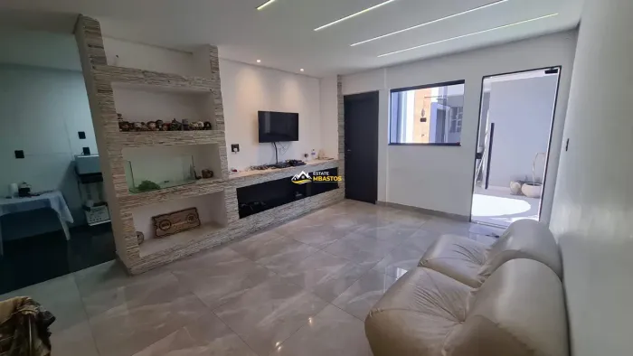 Casa 225m² mais Barracão de 2 quartos bairro Dom Bosco-Belo Horizaonte-MG Ref.:22488