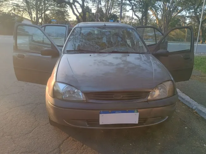 Ford Fiesta Street/ Action 1.0 8V 5P 2002
