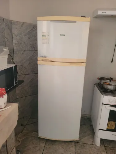 Geladeira com defeito