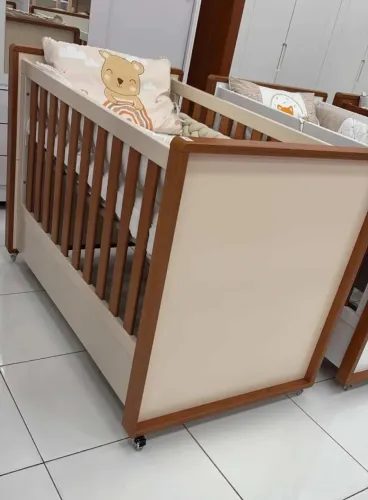 Berço vira cama